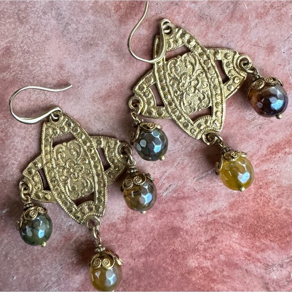 Handmade bohemian gemstone agate drop earrings - Picture 1 of 8